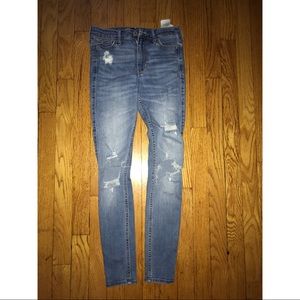 Hollister High Rise Skinny Jeans
